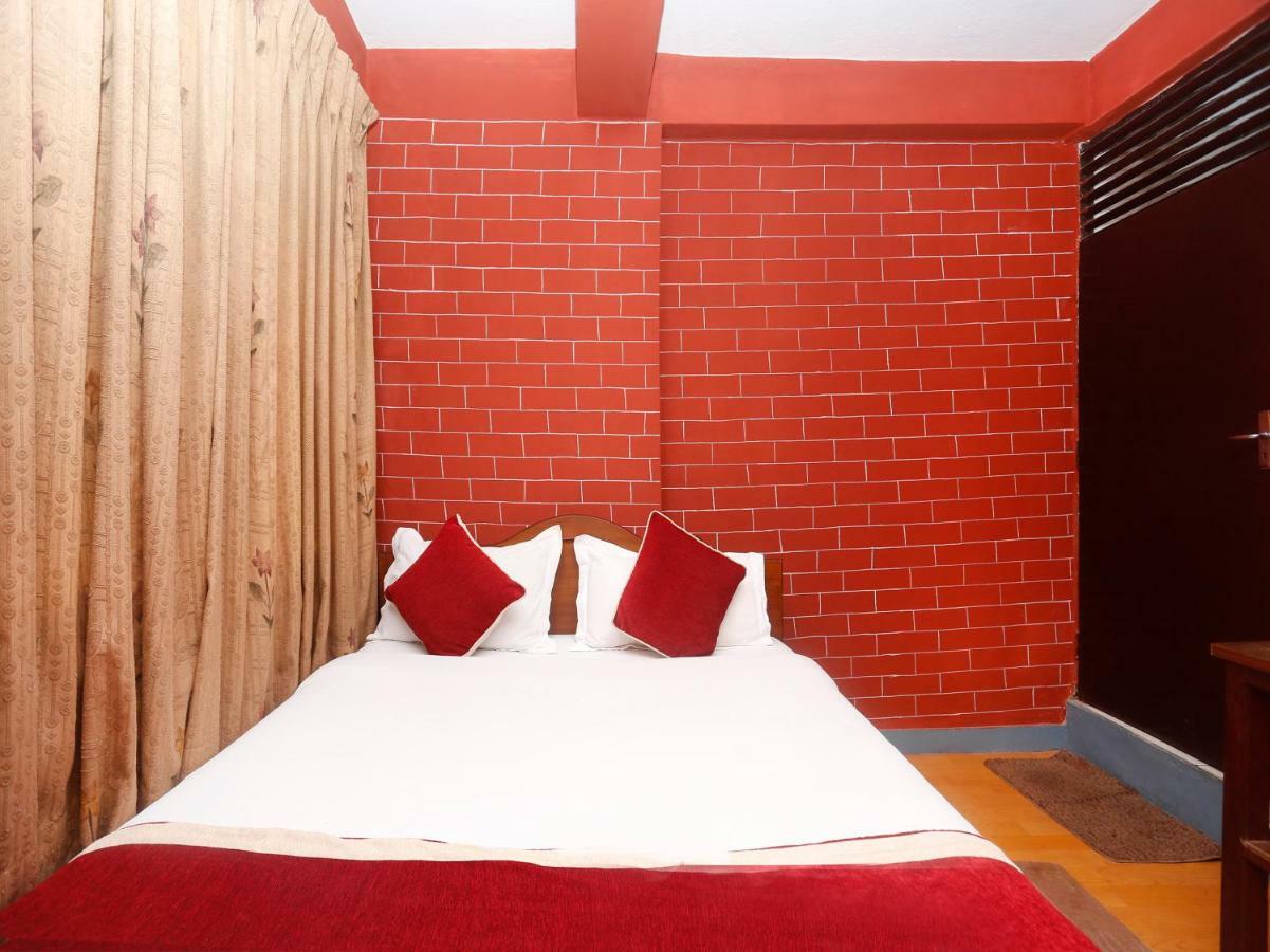 Spot On 497 Hotel Potala Kathmandu Bagian luar foto